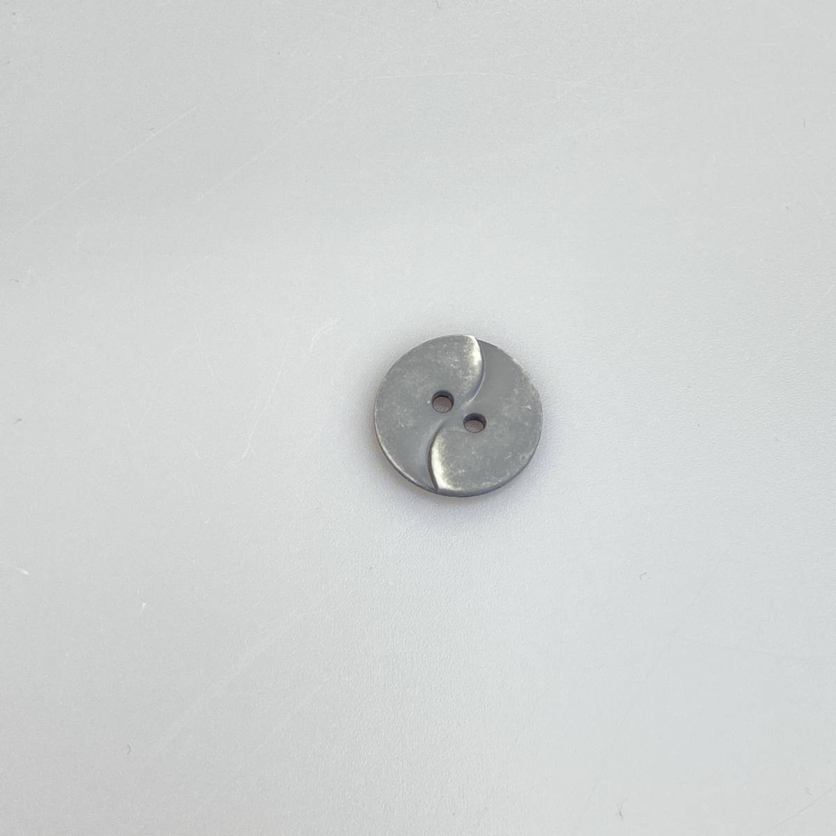 Knapp 18  mm - Lysgrå twist